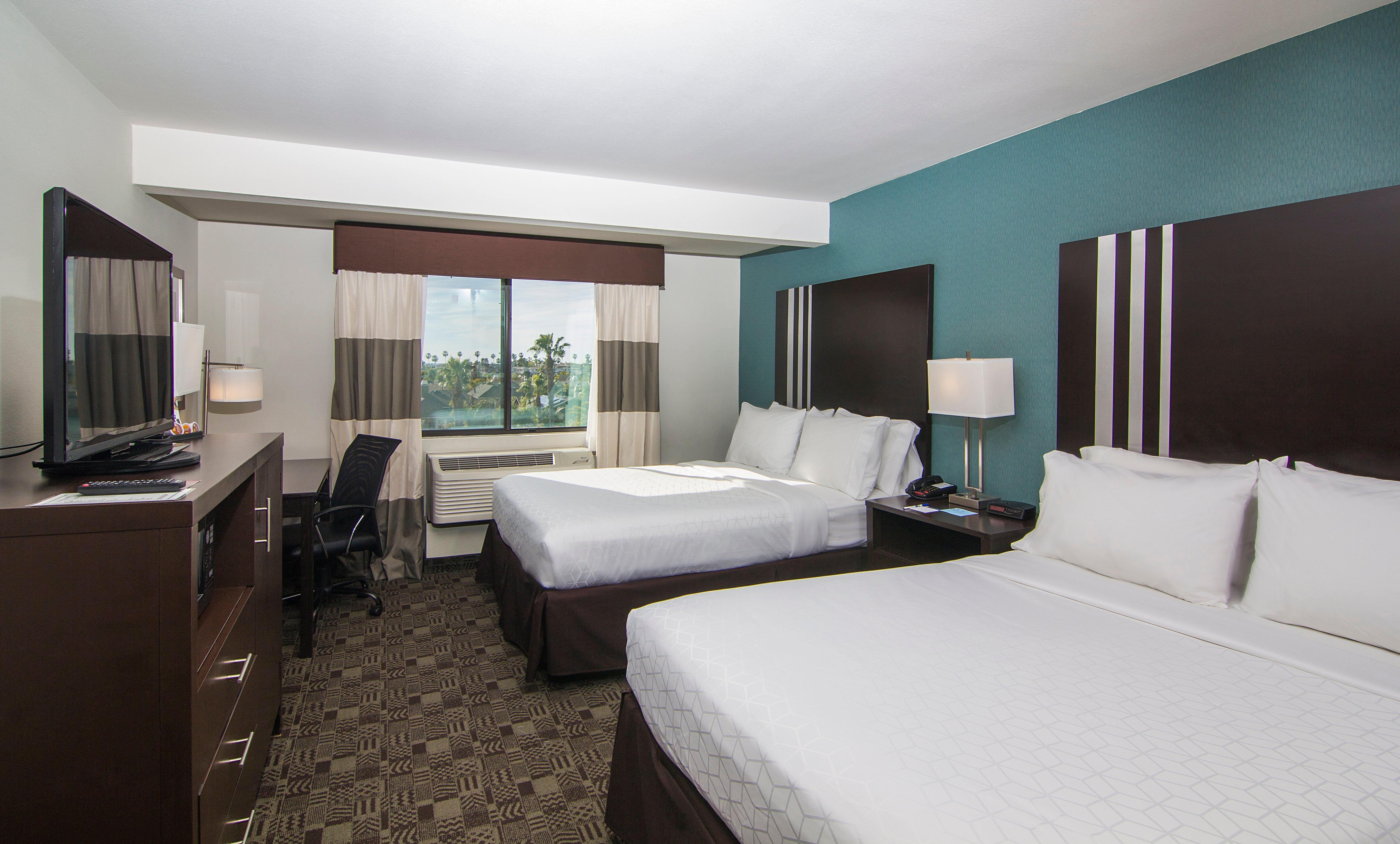 Holiday Inn Express Hotel & Suites Carlsbad Beach By Ihg Dış mekan fotoğraf