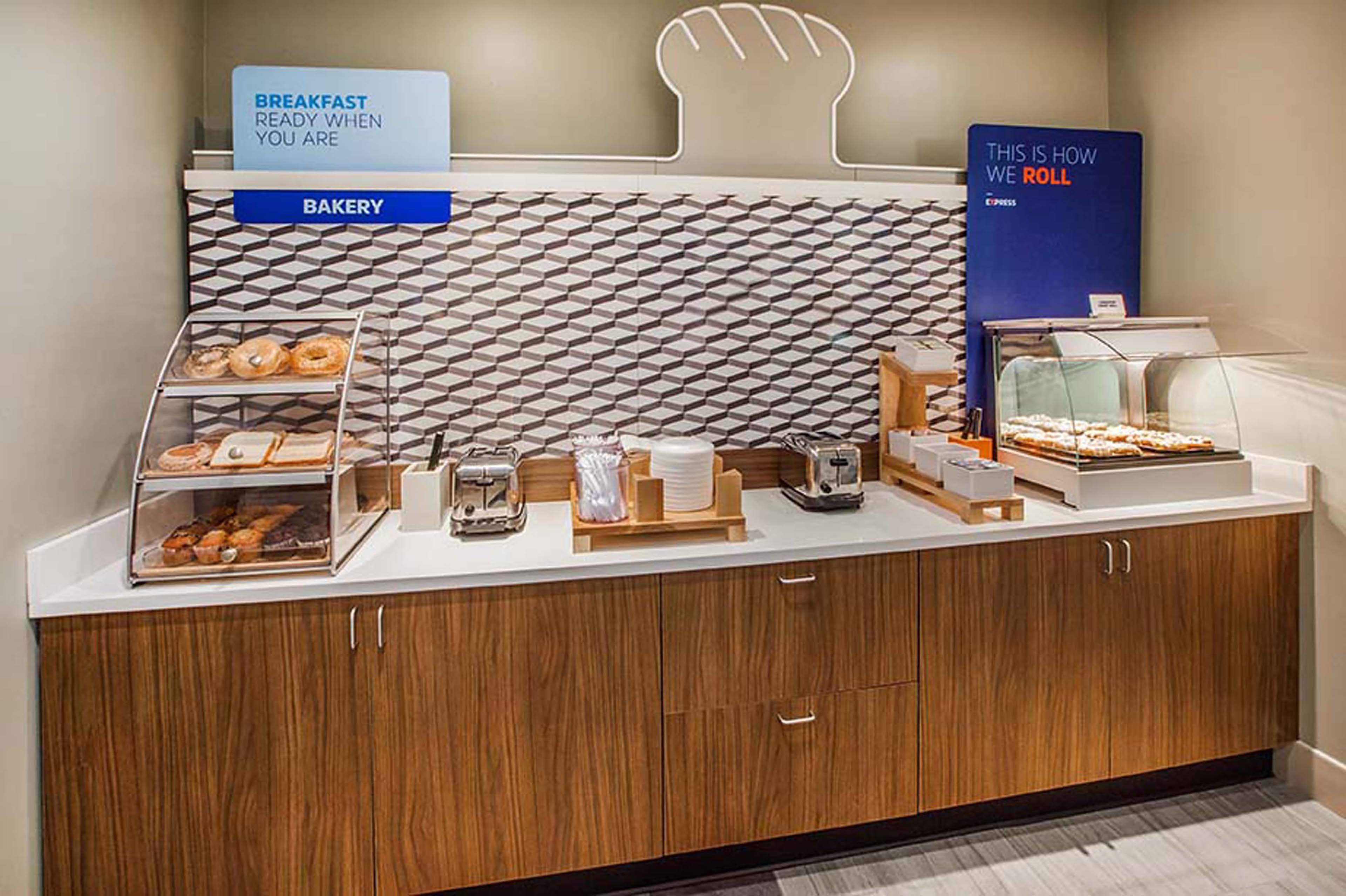 Holiday Inn Express Hotel & Suites Carlsbad Beach By Ihg Dış mekan fotoğraf