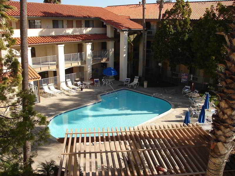 Holiday Inn Express Hotel & Suites Carlsbad Beach By Ihg Dış mekan fotoğraf